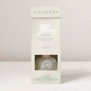 Casaluna Clarity Reed Diffuser in Elegant White vase - no oil included